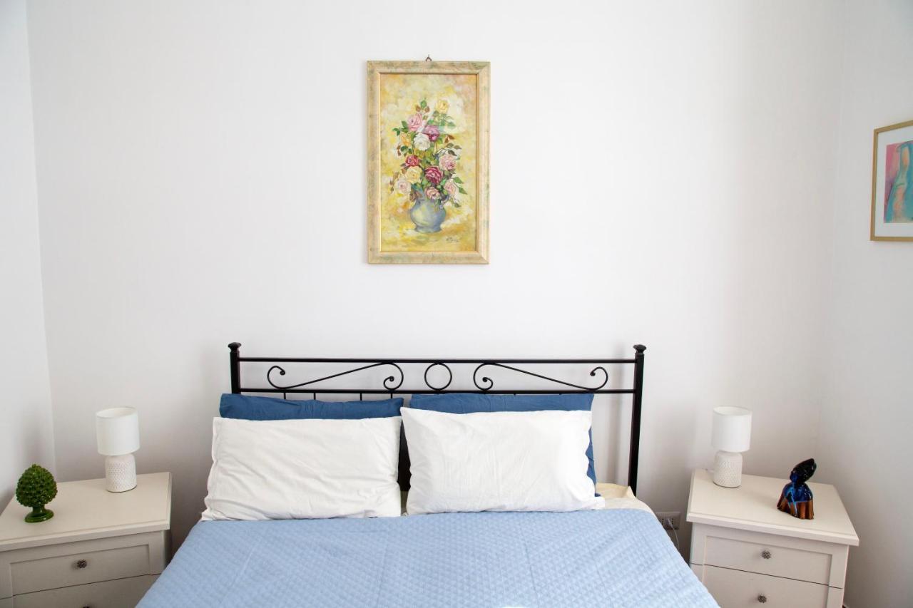Tu Casa: Picturesque Guest House Napoli エクステリア 写真