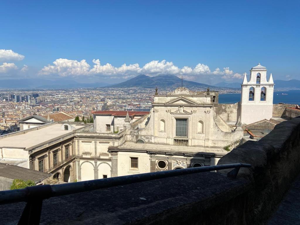 Tu Casa: Picturesque Guest House Napoli エクステリア 写真